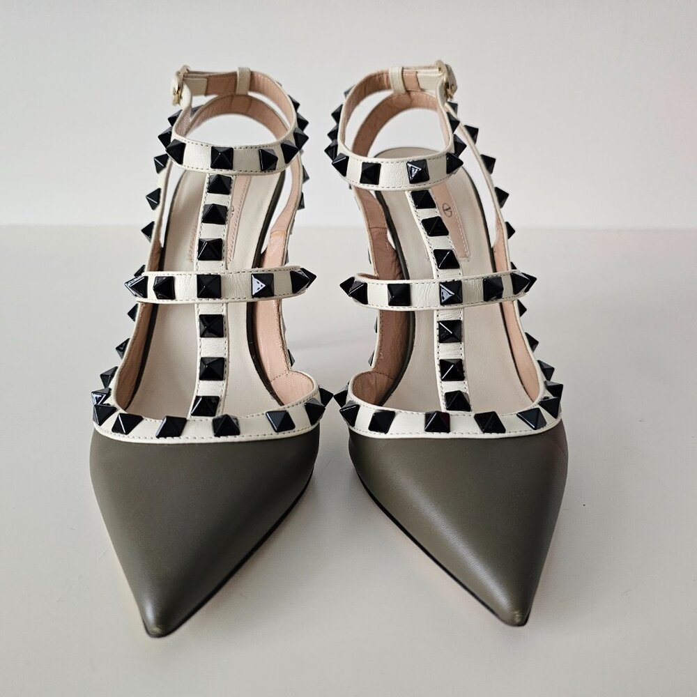 AUTH VALENTINO GARAVANI Rockstud Taupe Green Ankle Strap Shoe Heels 36/6, 100mm